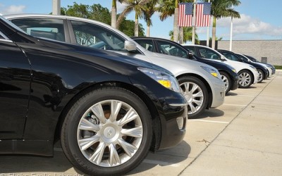 NADA vs. Kelley Blue Book – Which Guide is Better