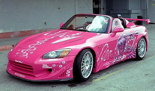 11-pink-girl-car