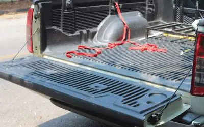 Best Tailgate Ladder for Pickup Trucks: Reviews and Complete Buying Guide